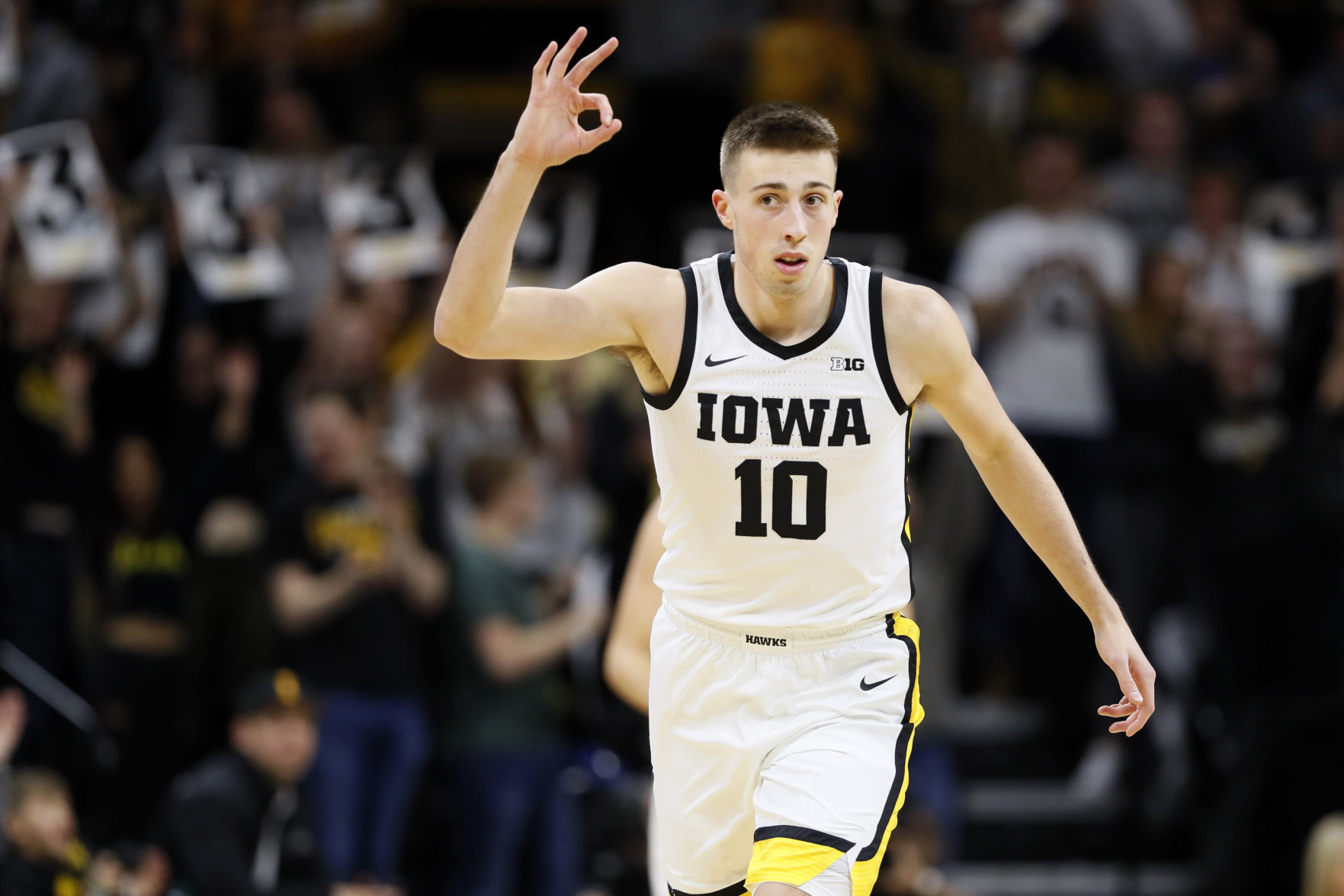 Minnesota Iowa Basketball